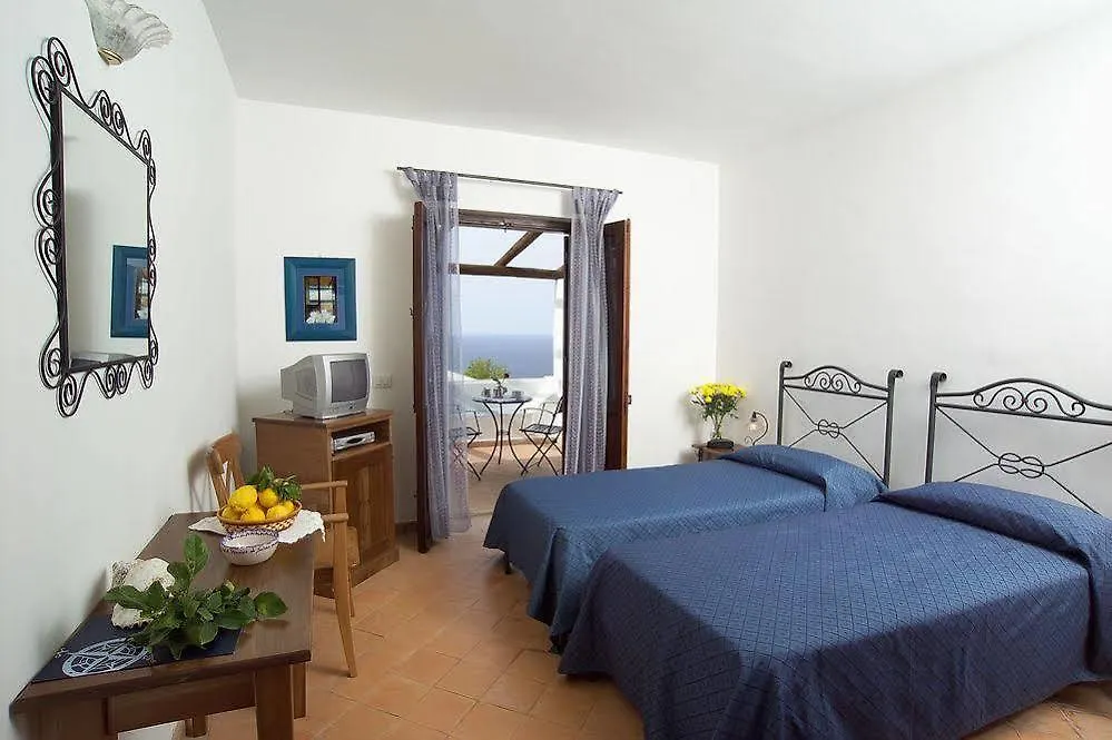 Principe Di Salina Boutique Hotel Malfa  4*, Malfa (Salina) Italy